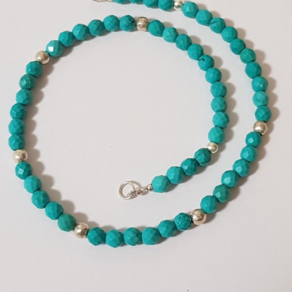 מייה שרשרת טורקיז עם חרוזי כסף